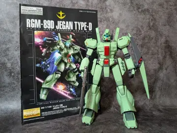 기동전사 건담 역습의 샤아 MG 1/100 제간 조립 완료