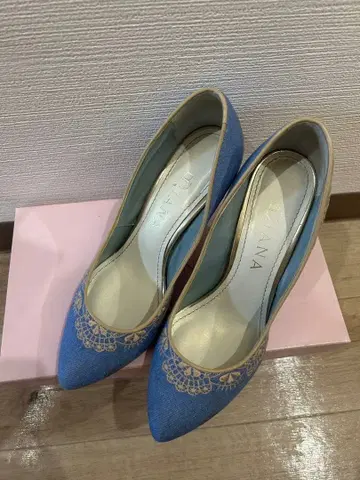 DIANA 데님 자수 힐 펌프스 23.5cm