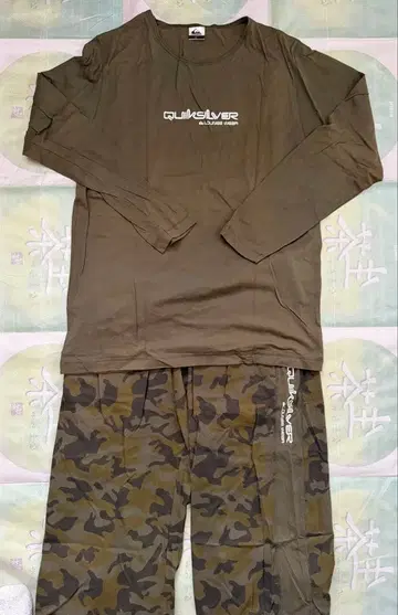 Quiksilver 라운지웨어 셋업 파자마