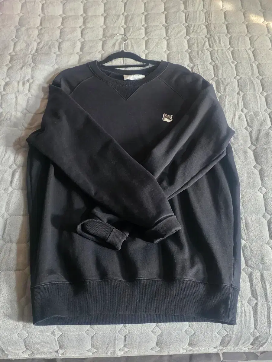 Maison Kitsuné Navy Grey Fox Sweatshirt XL