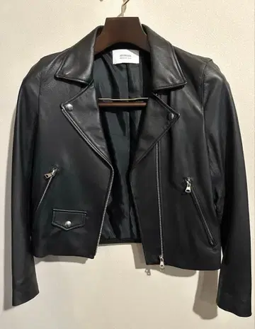 STUDIOS 블랙 가죽 라이더 자켓