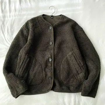 [ 유니클로 ] 플리스 보아 노카라 자켓 풀 버튼 포켓 있음 L