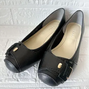 REGAL 플랫슈즈 펌프스 23.5cm 블랙 버클 금장 장식