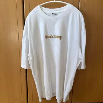 Muscle Factory 오버 사이즈 T셔츠