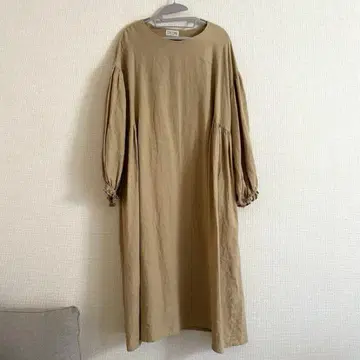 Pine Flower 베이지 긴팔 롱 원피스 린넨