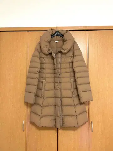 Chrismontez 크리스몬테스 롱 다운 코트