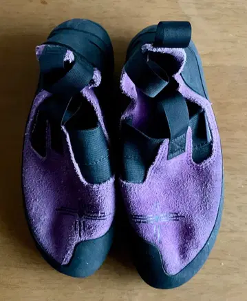 5.10 클라이밍 신발 모카심 보라색