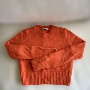 COS 오렌지 크루넥 니트 XS