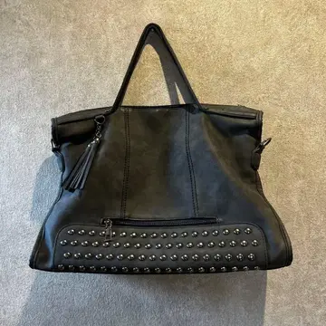 빈티지풍 스터드 studs 토트백 y2k 인조 가죽