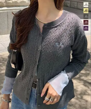 고베 레터스 가디건 시어 슬리브 로고 자수 케이블 니트