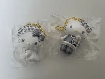 산리오 헬로키티 시크릿 마스코트 참 2개 세트