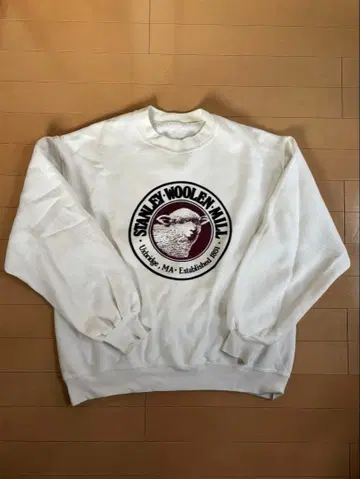 원형 로고 맨투맨