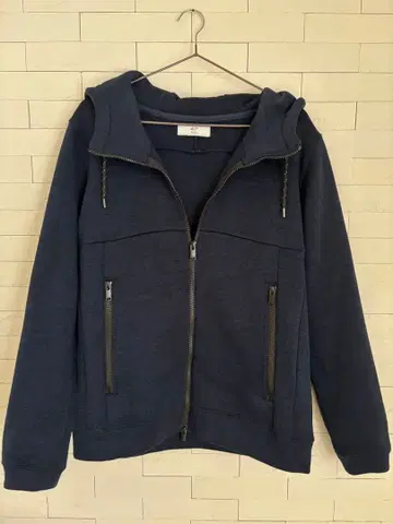 417 EDIFICE 네이비 후드 부착 점퍼 멋지다!