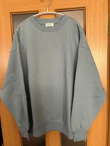 하트마켓 트레이닝복