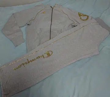 챔피언 그레이 맨투맨 저지 세트