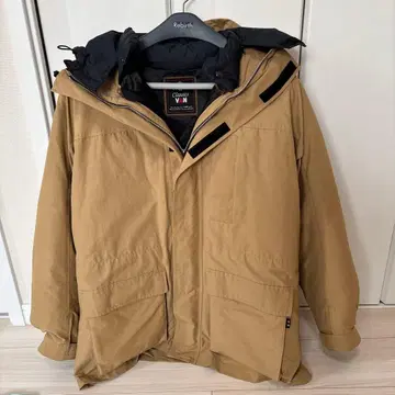 Classics VAN 브라운 다운 자켓 LL 사이즈