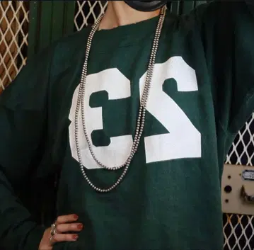 HOWIE FOOT BALL TEE 그린