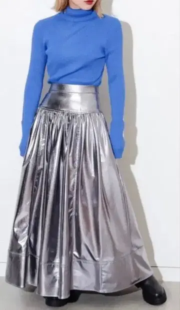 레이빔즈 메탈릭 개더 스커트 실버