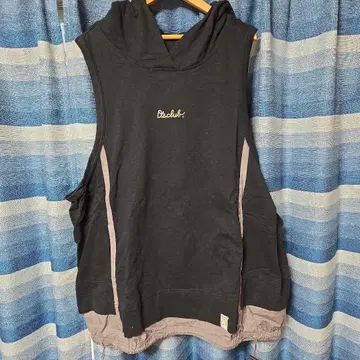 후드 부착 베스트 LARGE 블랙