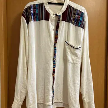 자수 화이트 코튼 100 긴팔 셔츠