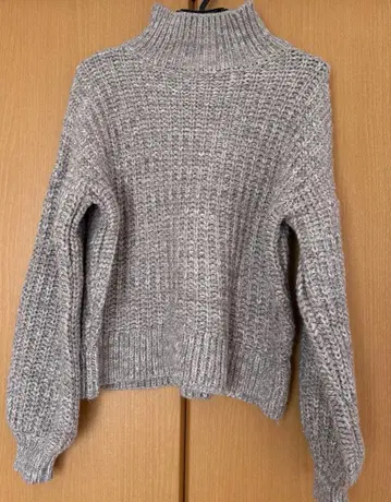 [ ENVYM ] 베이지 계열 터틀넥 니트