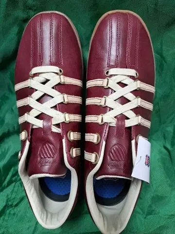 버건디 가죽 스니커즈