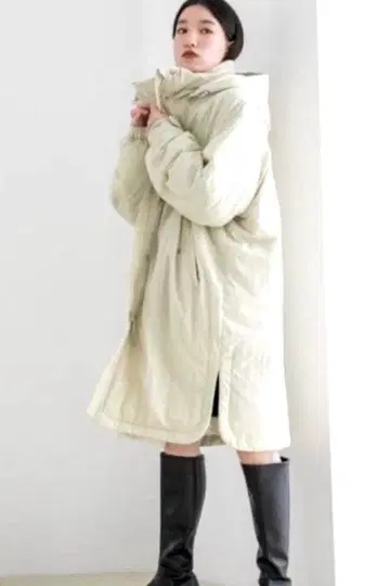 택 포함 새상품 로리즈팜 솜 충전 미들 코트 FREE