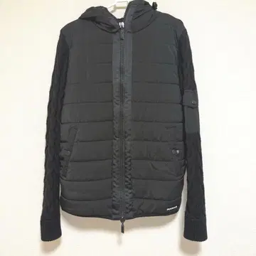 1piu1uguale3 우노피우 블랙 다운 자켓 니트