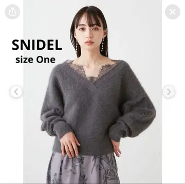 SNIDEL 퍼 라이크 카라 레이스 니트