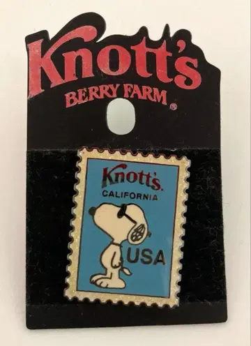 스누피 핀 배지 너츠베리팜