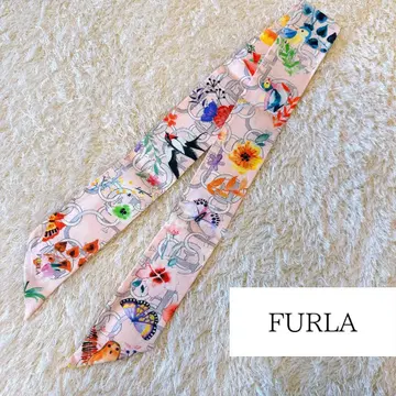 [ 새상품급 ] FURLA 훌라 꽃과 동물 프린트 스카프 실크 반두