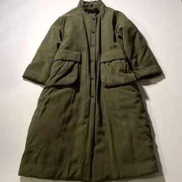 [ 새상품급 ] pinue 롱 퍼프 코트 충전솜 모스그린 타쿠보 카린