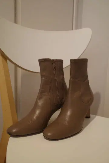 오데트 에 오딜 숏부츠