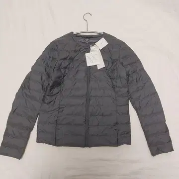 유니클로 울트라 라이트 다운 컴팩트 자켓 그레이 (봉투 없음)