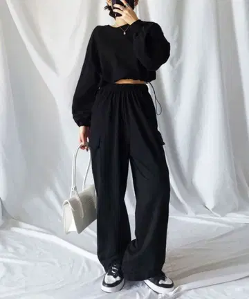 me+em select 셋업 속기모 블랙 팬츠 맨투맨