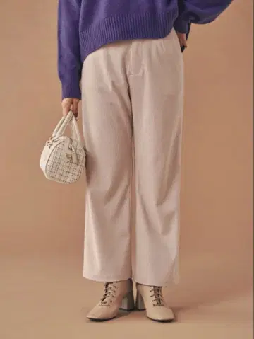 COHINA 코듀로이 세미 플레어 팬츠