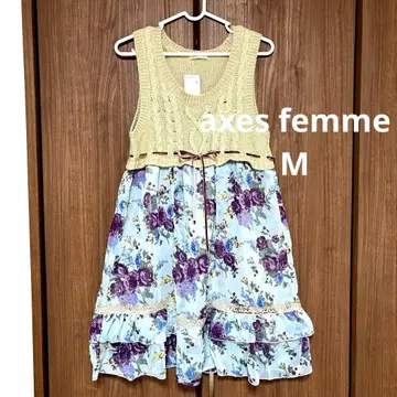 axes femme 꽃 니트 절개 튜닉 M 사이즈 블루 슬리브리스