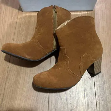 브라운 스웨이드 웨스턴 부츠