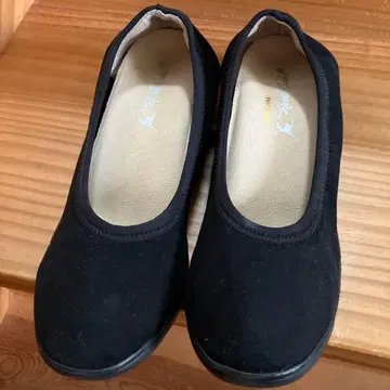 락락 하늘을 나는 펌프스 블랙