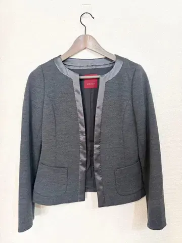 [ AMACA ] 새상품급 노카라 자켓 그레이 새틴 38