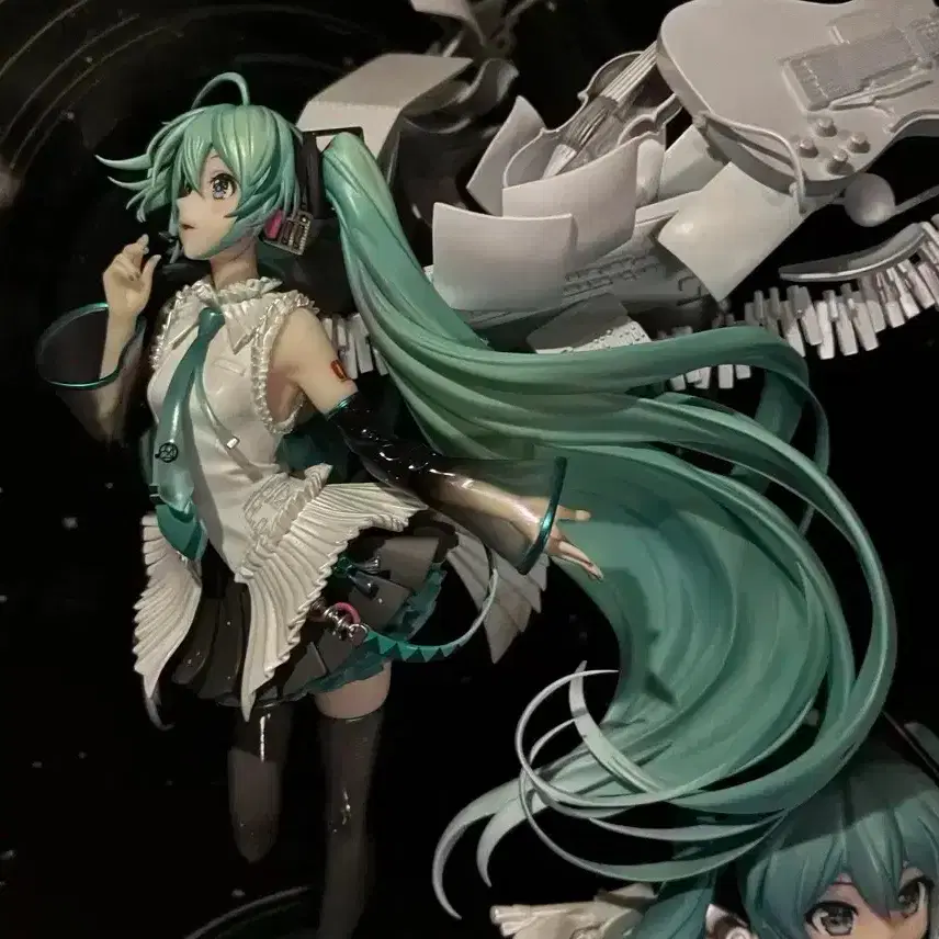 Includes shipping) Hatsune Miku Limited Edition 18th Anniversary
