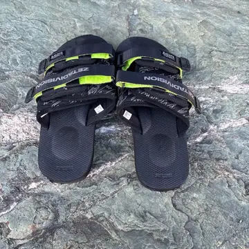 SUICOKE ZETADIVISION 모델