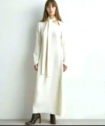 styling/ 스타일링 보타이 롱 원피스 셀프리드 좋아하는 분