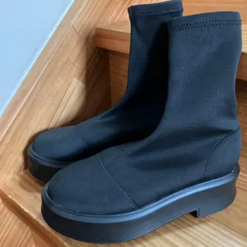 Mazell 스트레치핏 부츠 블랙