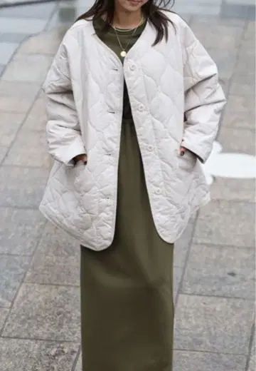 [ 새상품 ] 봉쥬르 사간 퀼팅 코트 아이보리 인조 가죽