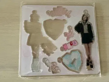 NiziU 마코 아크릴 키링 Live with U 2025