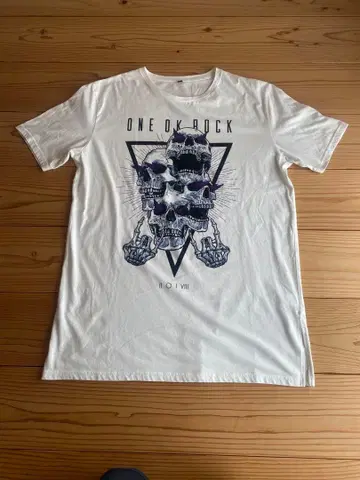 ONE OK ROCK 스컬 디자인 BIGT셔츠