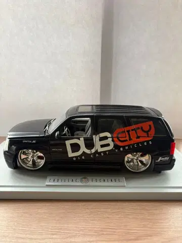 DUB CITY Cadillac Escalade