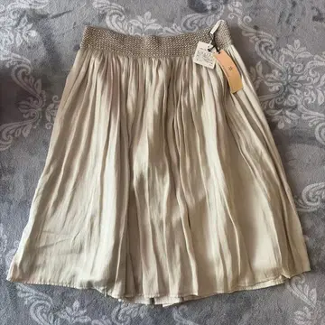 플레어 스커트 베이지 사이즈 38
