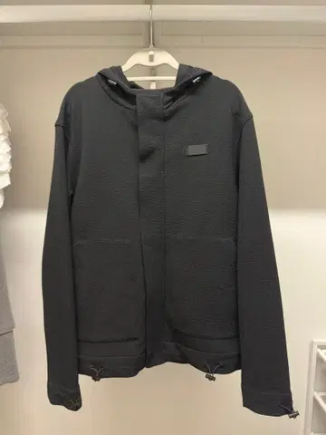 ZARA 블랙 마운틴 파카 S 사이즈